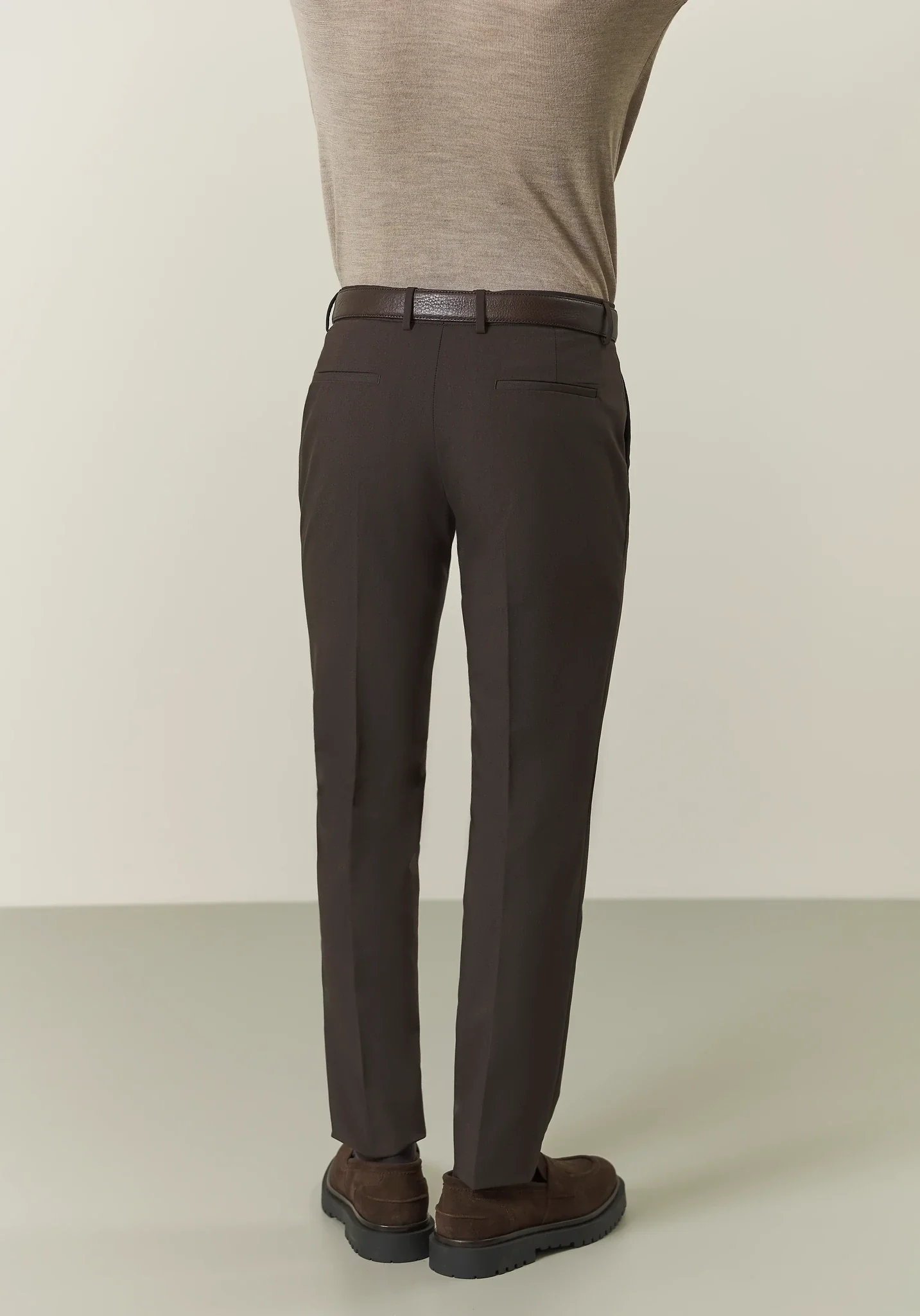 Abito marrone doppiopetto revers a lancia tessuto stretch slim fit - Image 7