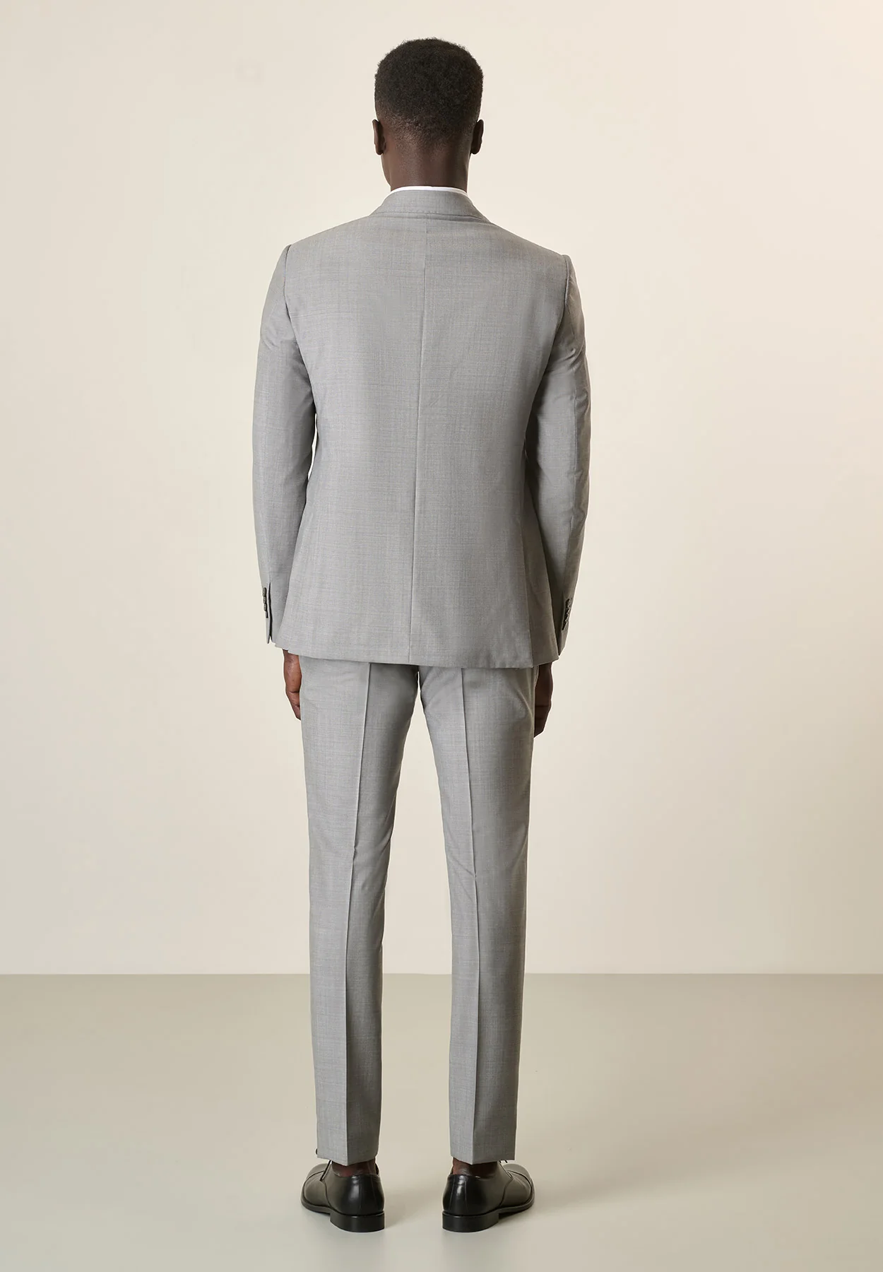Abito grigio chiaro effetto mohair lana vergine custom fit - Image 3
