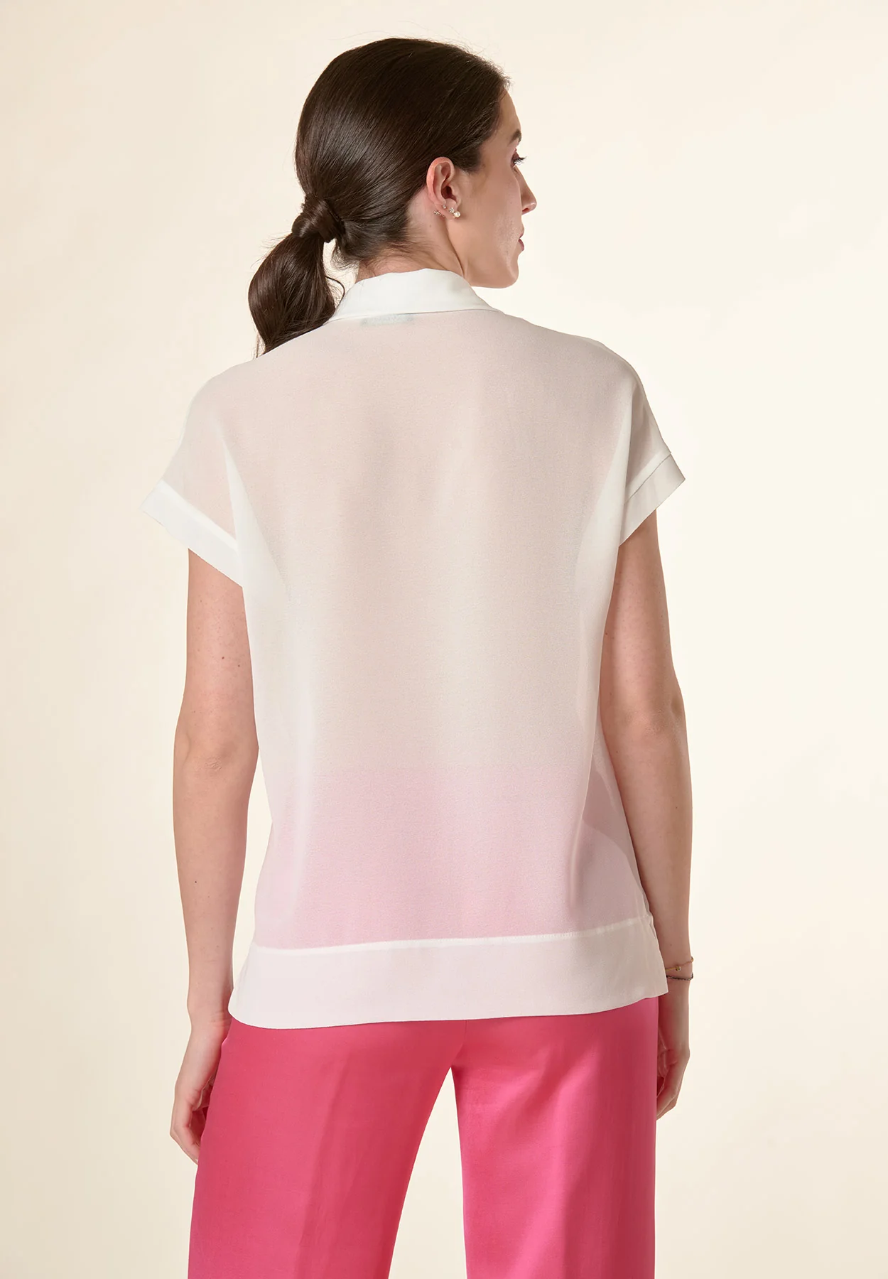 Blusa bianca cravattino manica aletta tulle - Image 3