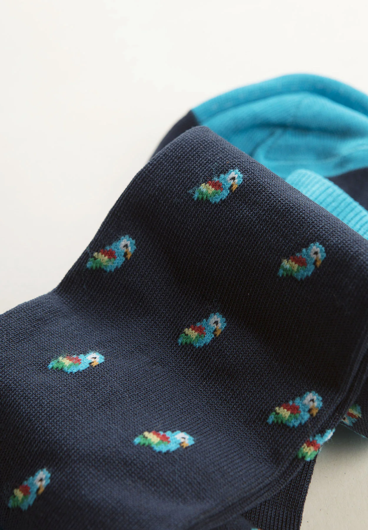 Calza blu navy fantasia pappagalli cotone stretch - Image 2