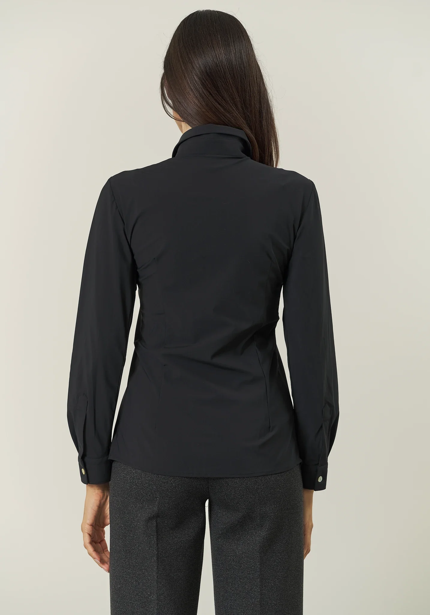 Camicia nera tessuto performance - Image 3