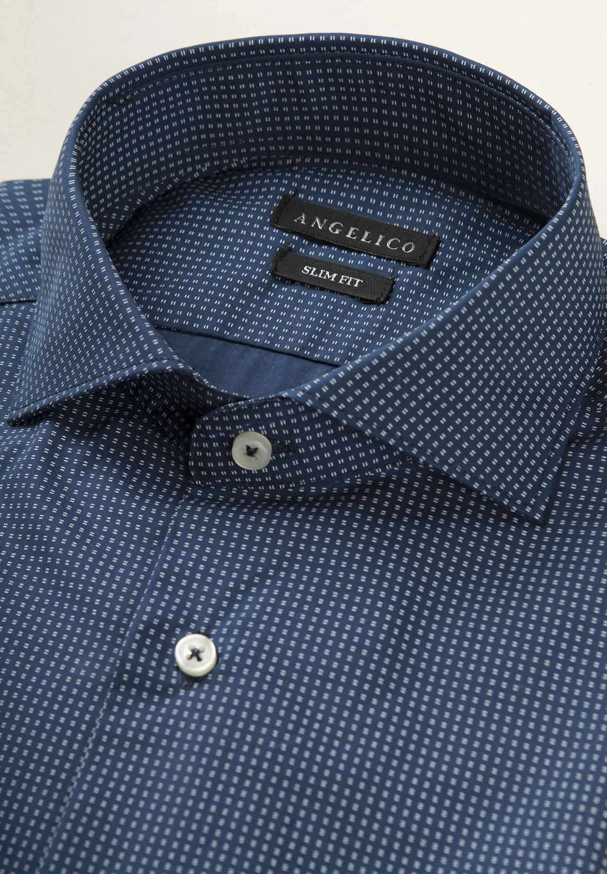 Camicia blu scuro microdisegno cotone slim fit - Image 2