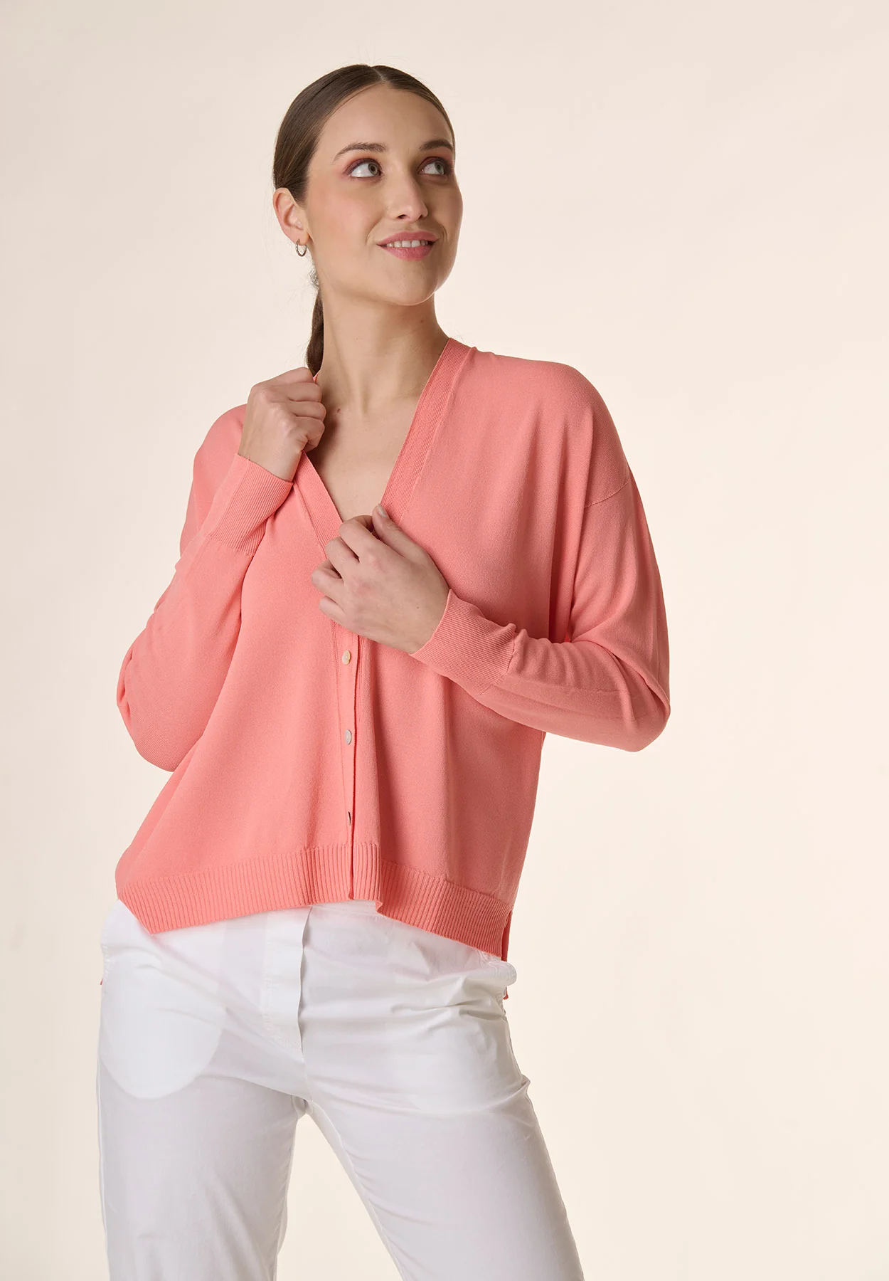 Cardigan rosa con bottoni - Image 5