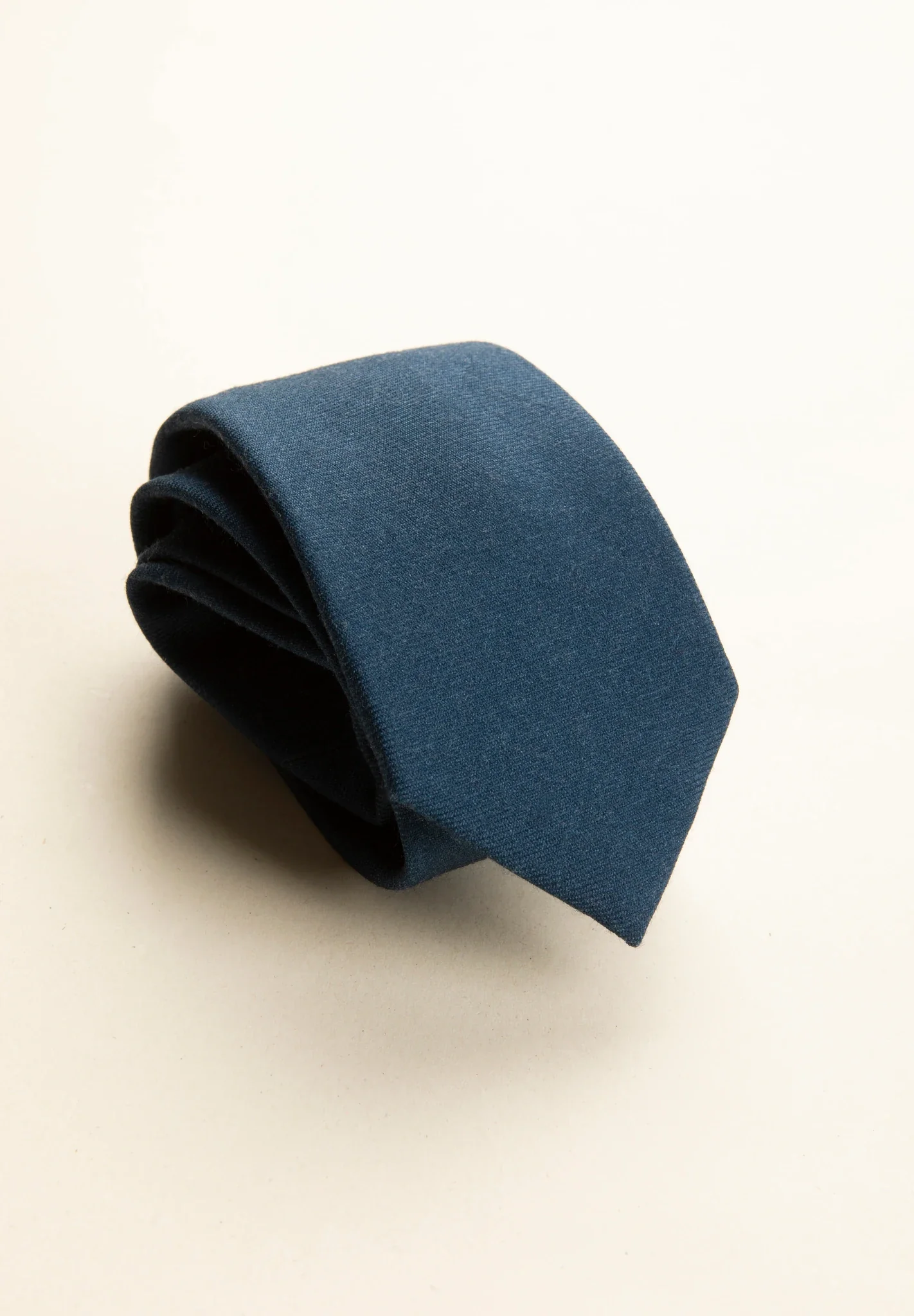 Cravatta lana blu royal unita