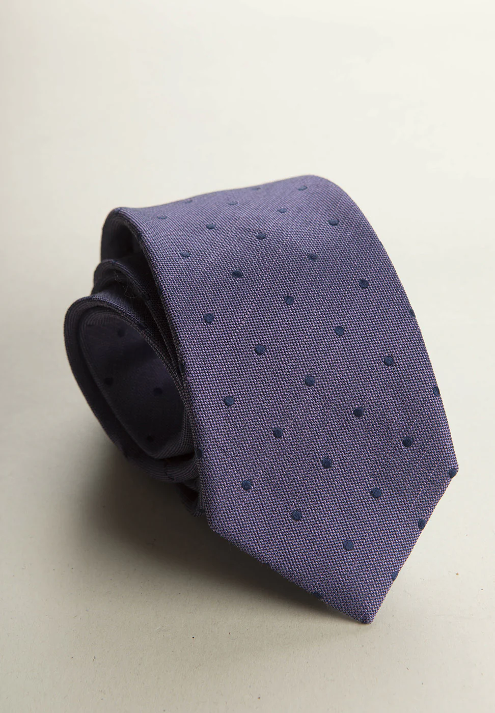 Cravatta viola pois blu seta lino