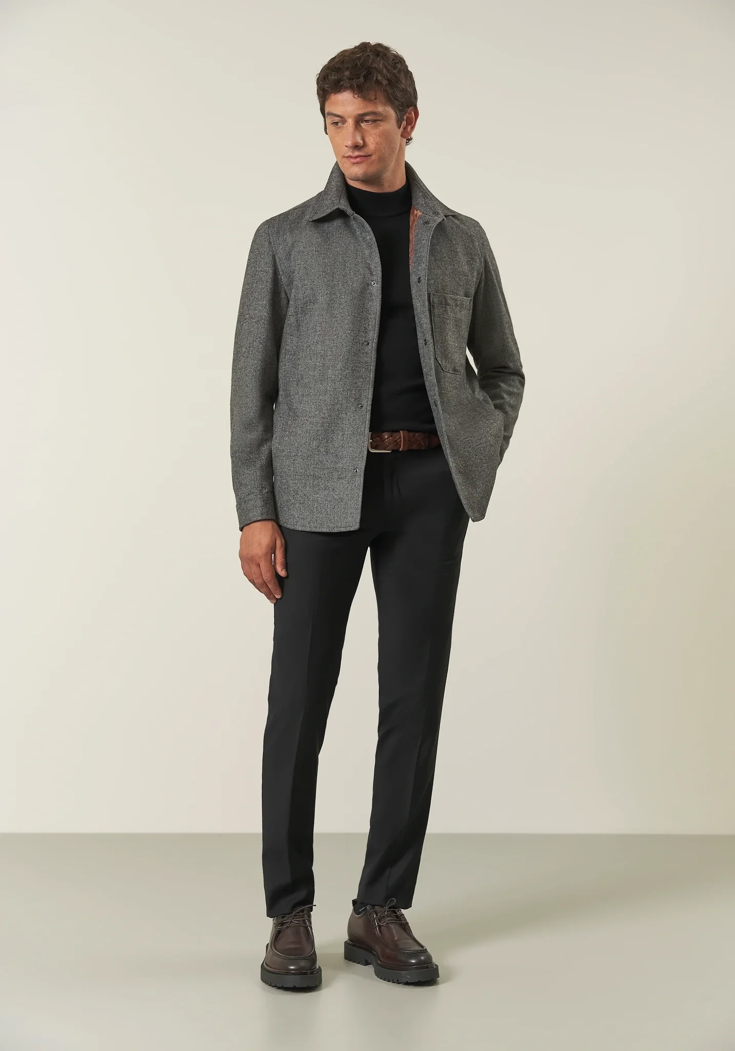 Over jacket nero grigio resca misto lana - Image 4
