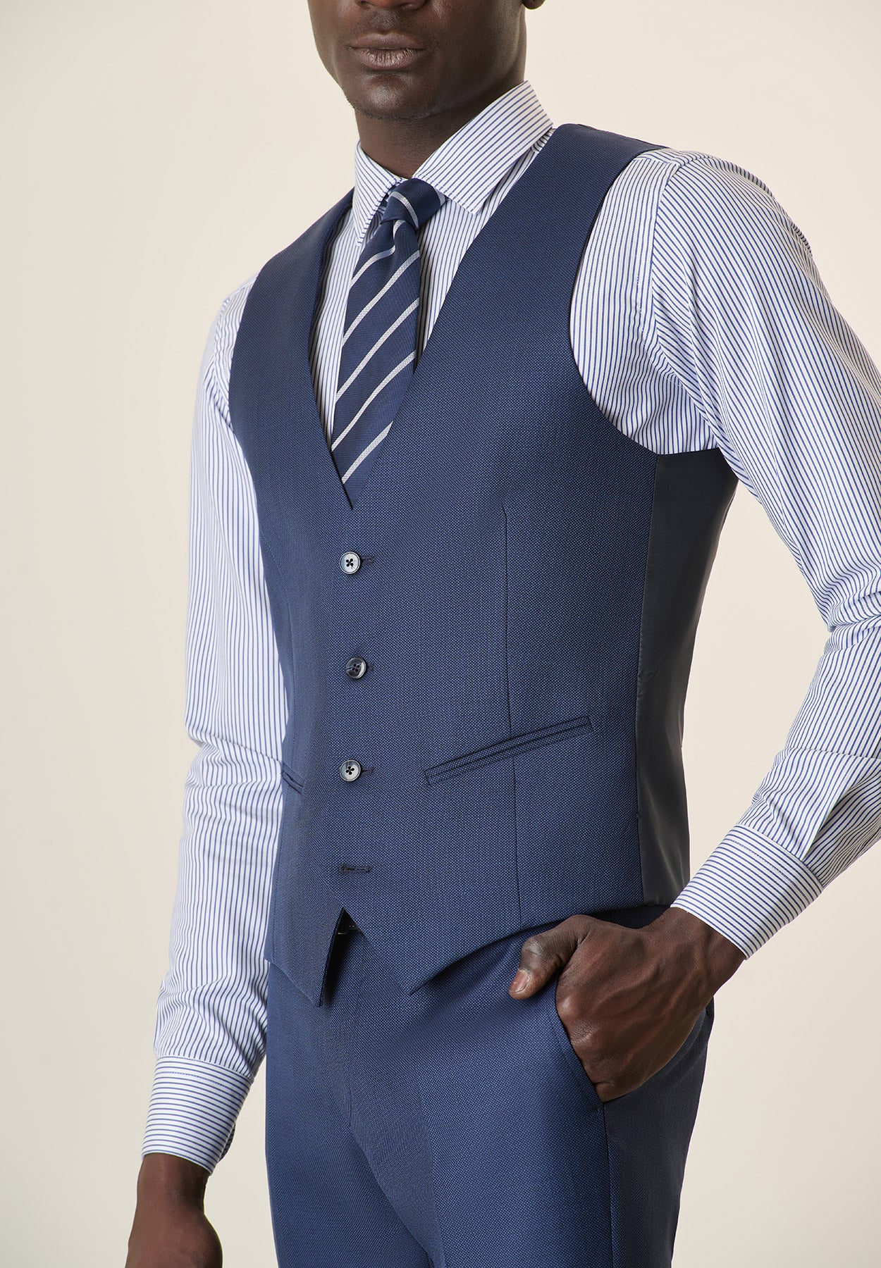 Gilet blu armaturato lana vergine - Image 2