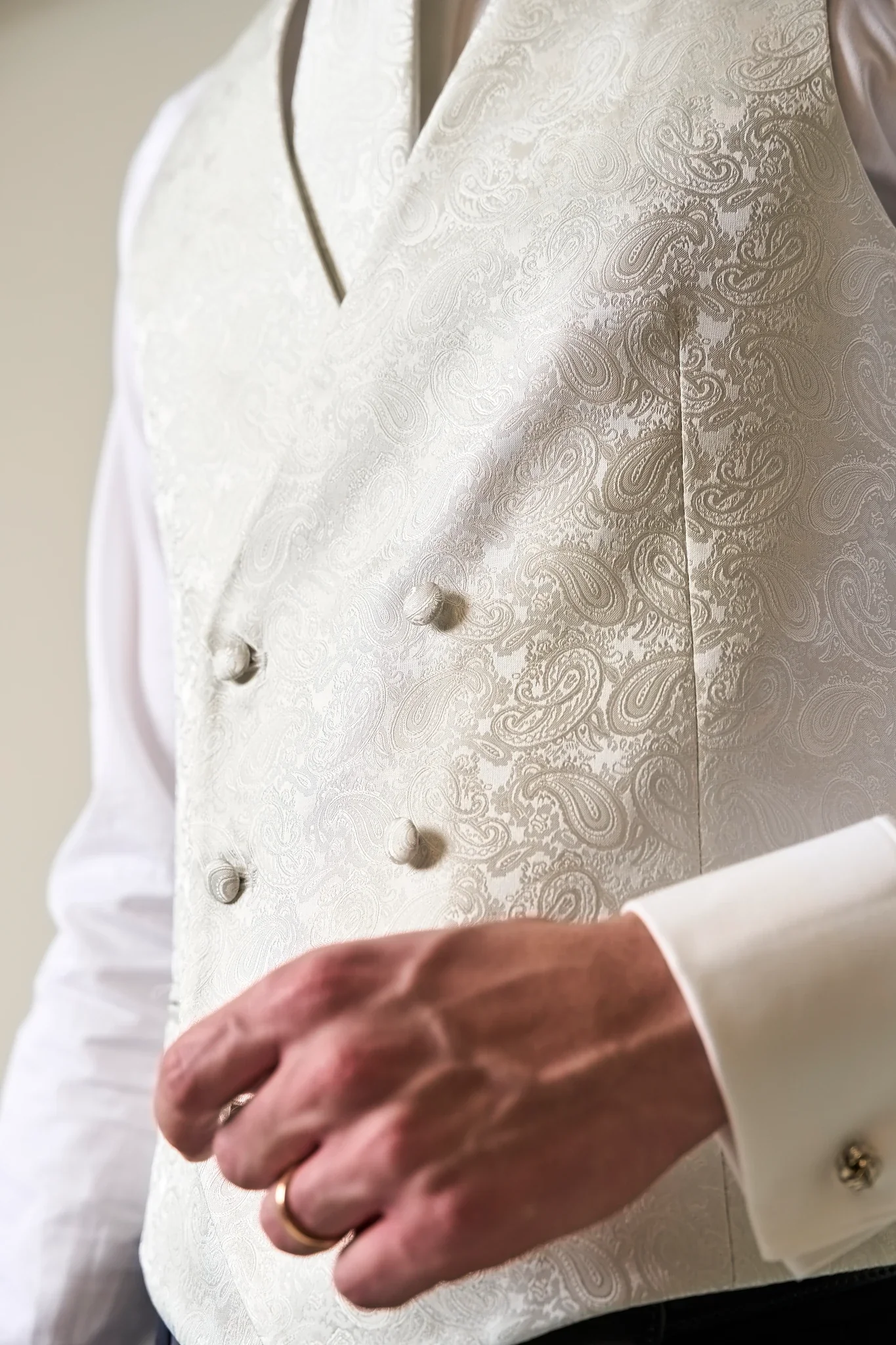 Gilet perla doppiopetto damascato - Image 2