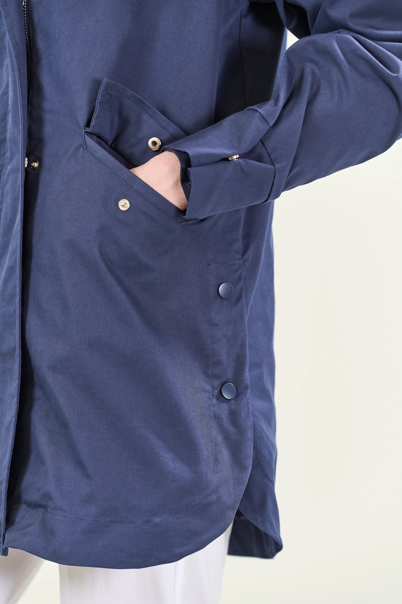 Jacket blu misto cotone con cappuccio - Image 4