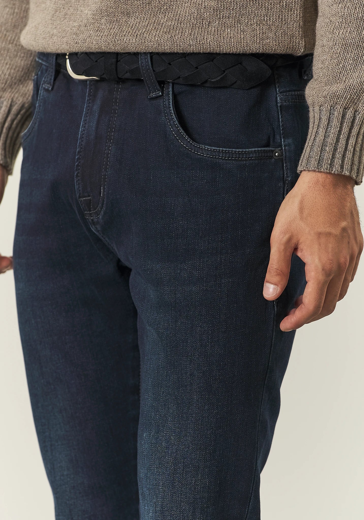 Jeans scuro felpato cotone stretch slim fit - Image 2
