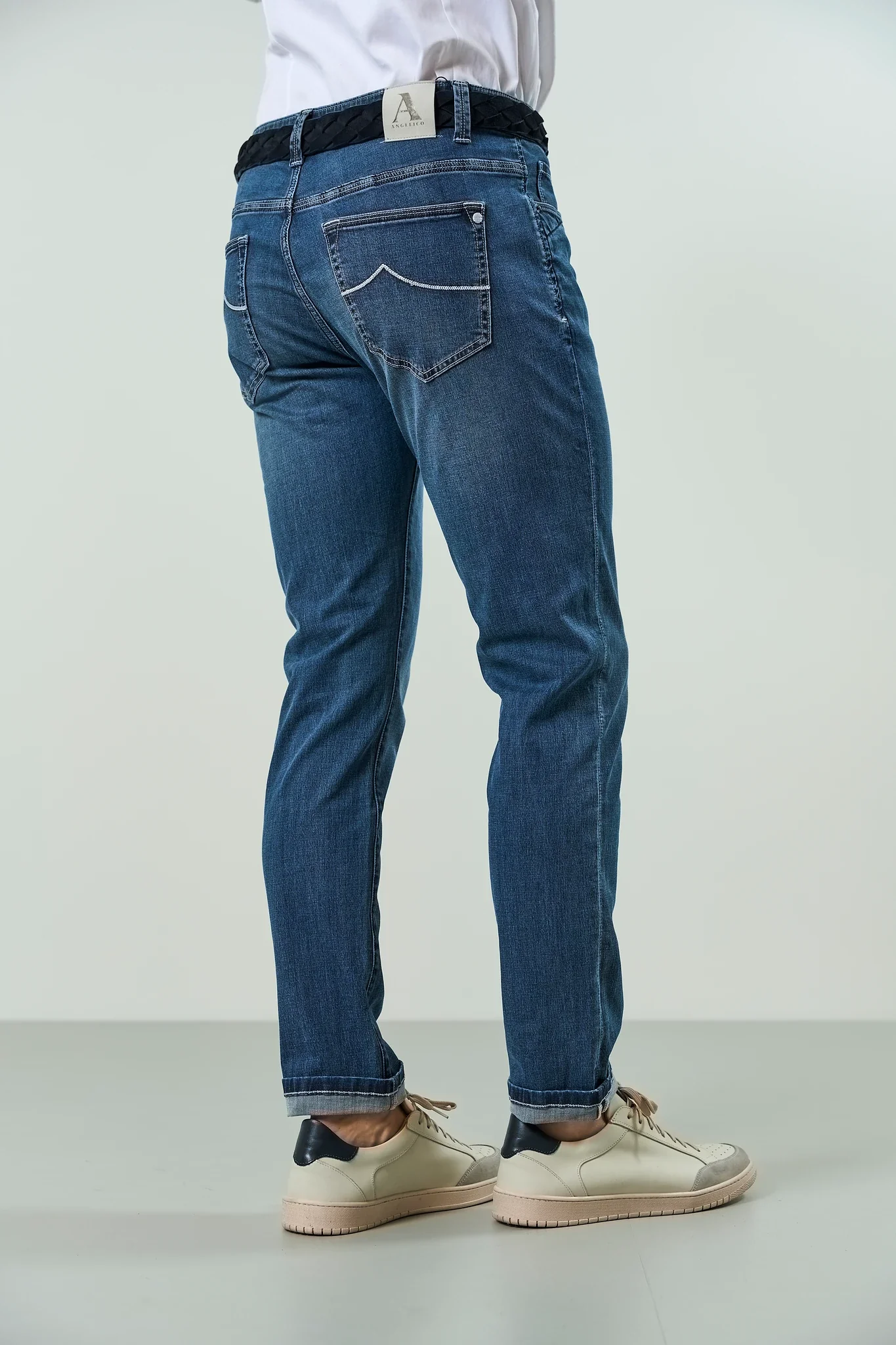 Jeans lavaggio medio 5 tasche denim stretch custom fit - Image 4