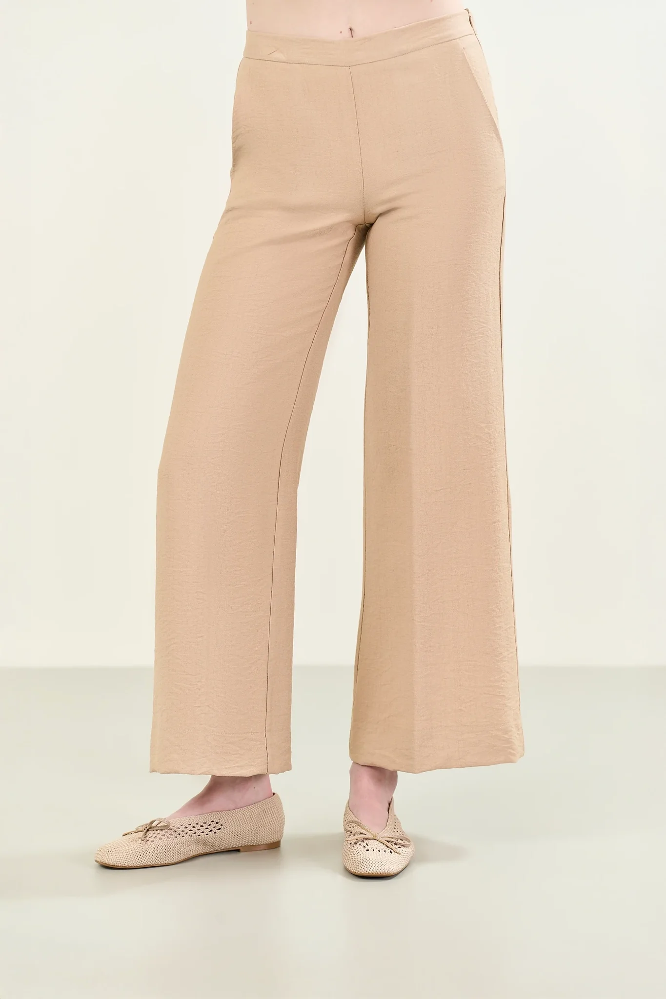 Pantalone beige cropped viscosa stretch