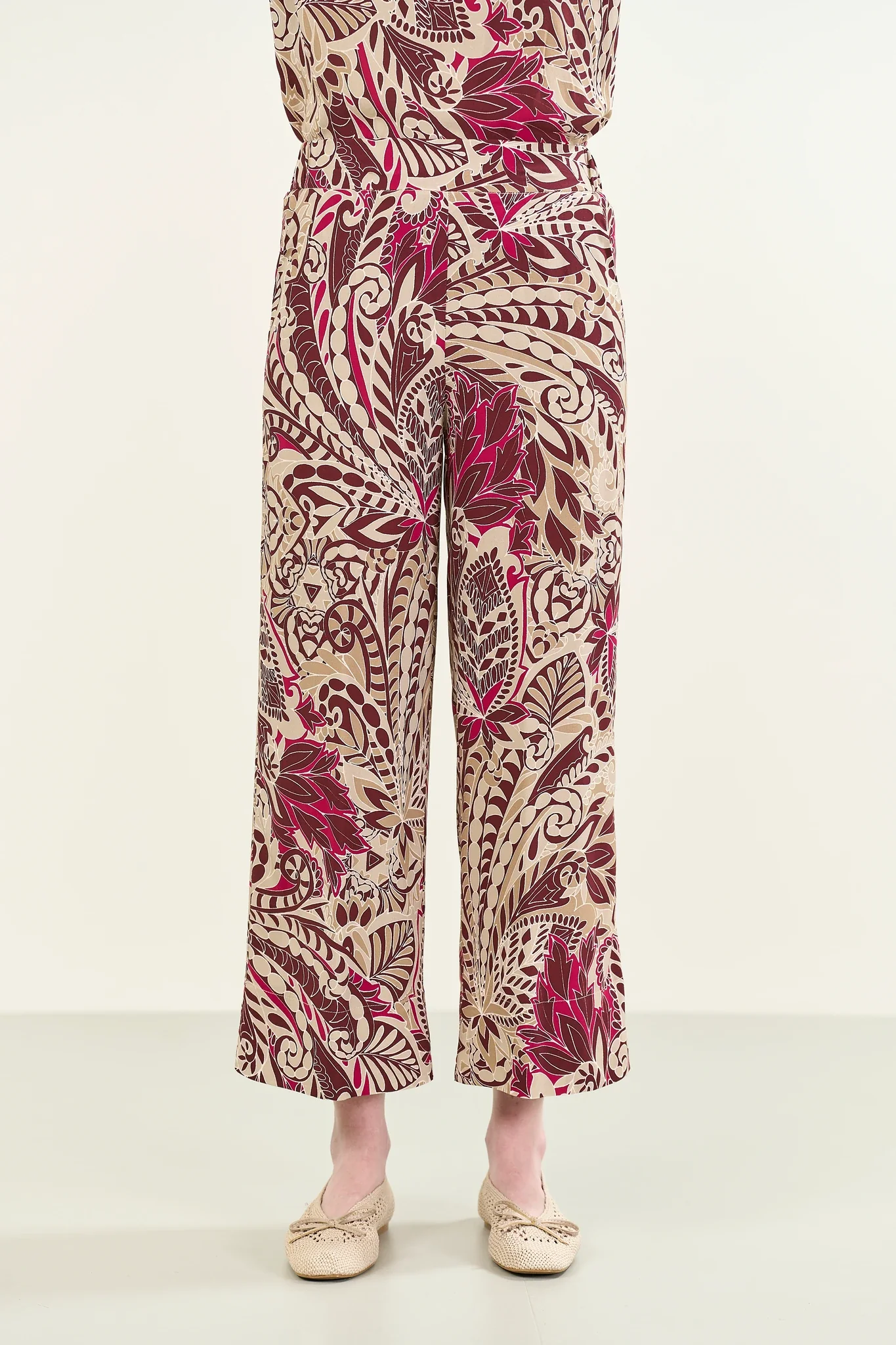 Pantalone burgundy fantasia astratta viscosa - Image 3