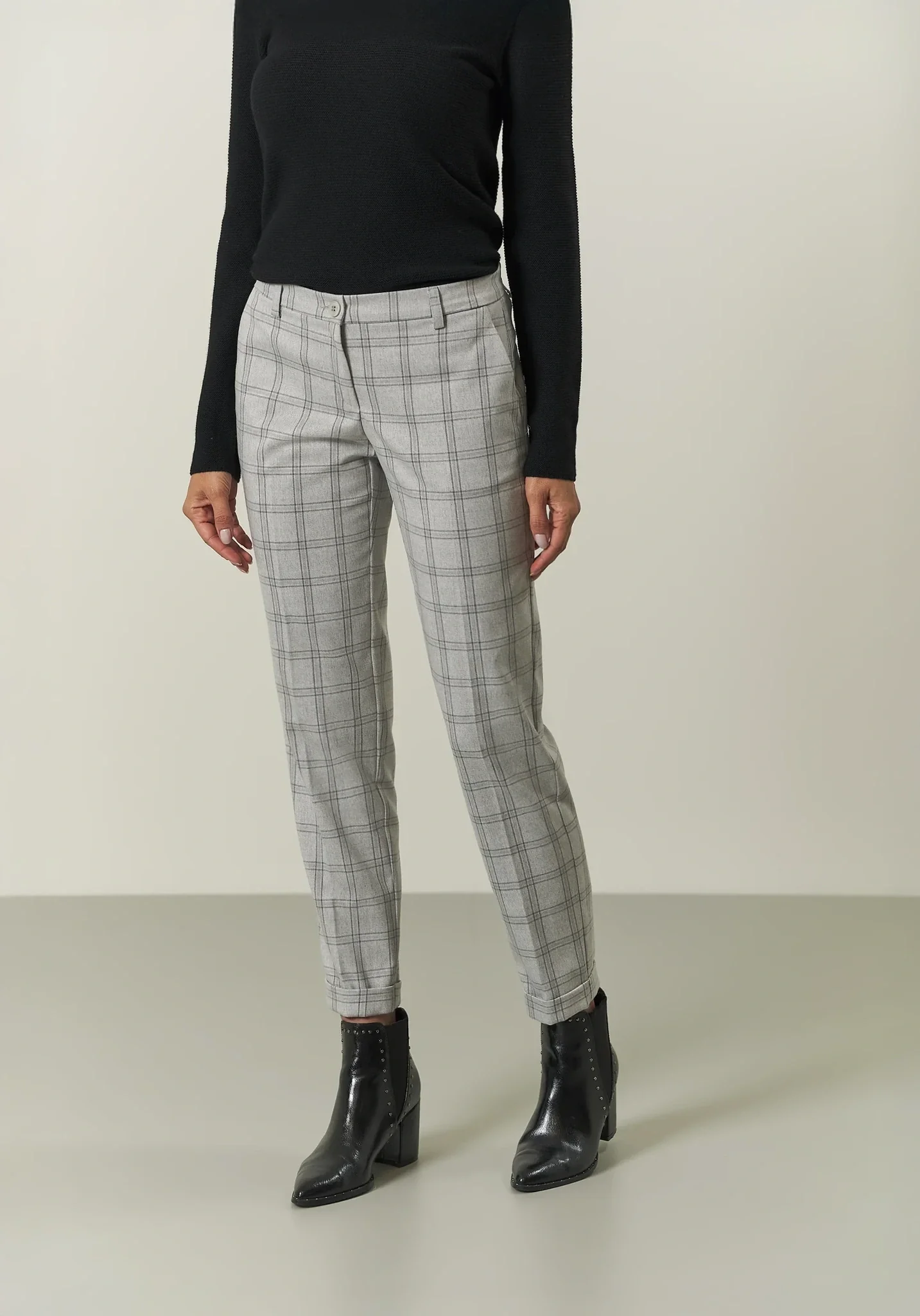 Pantalone grigio chiaro Galles con risvolto