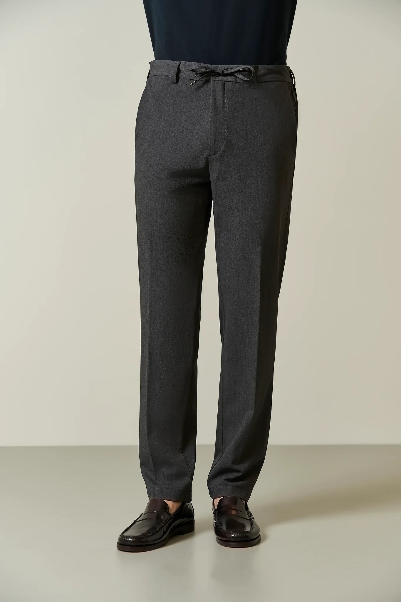 Pantalone antracite lana tecnica coulisse - Image 3