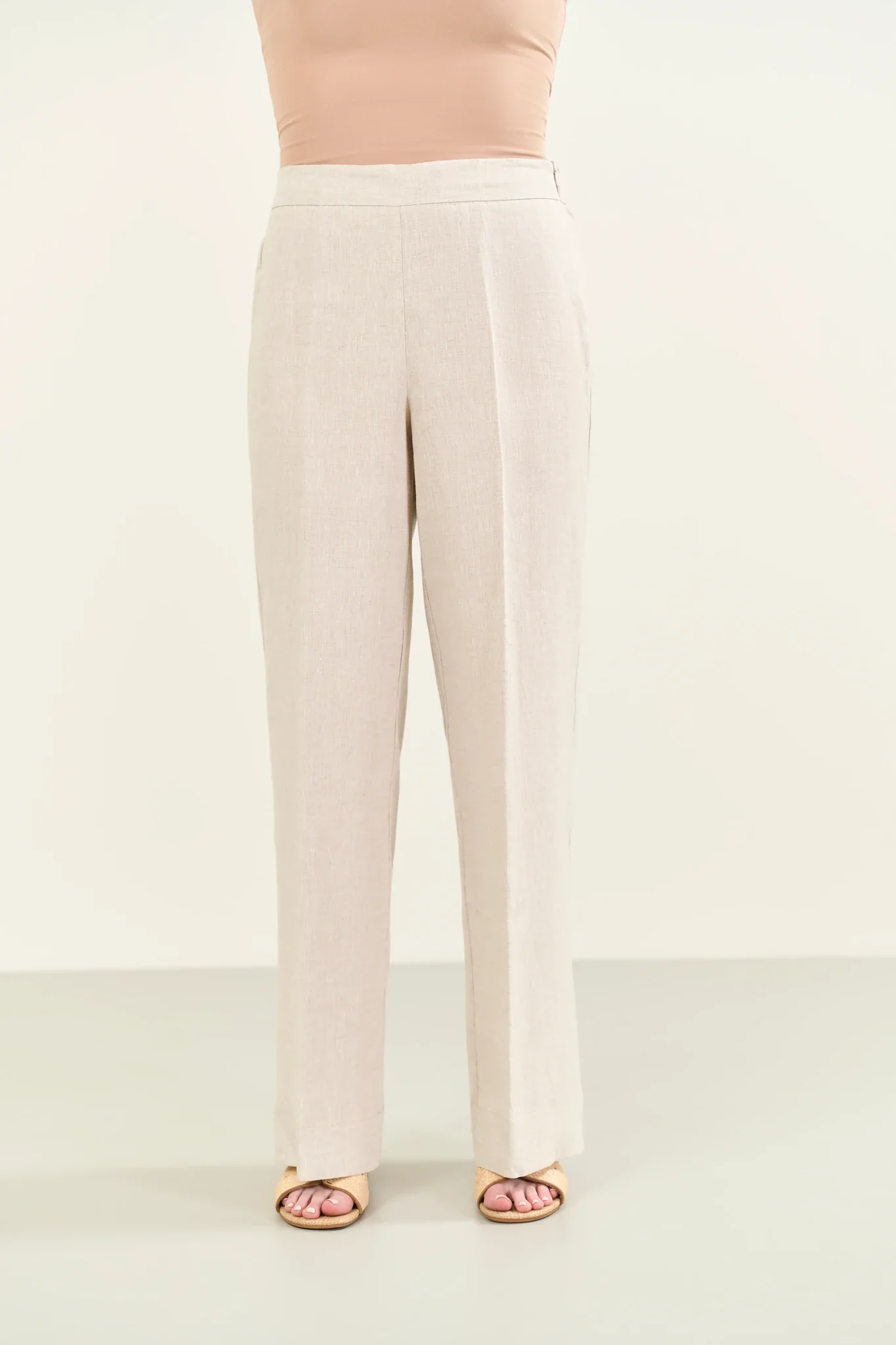 Pantalone beige naturale modello palazzo lino - Image 2