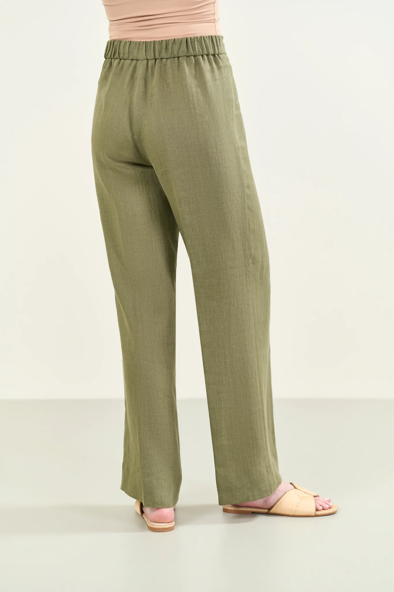 Pantalone verde militare modello palazzo lino - Image 4
