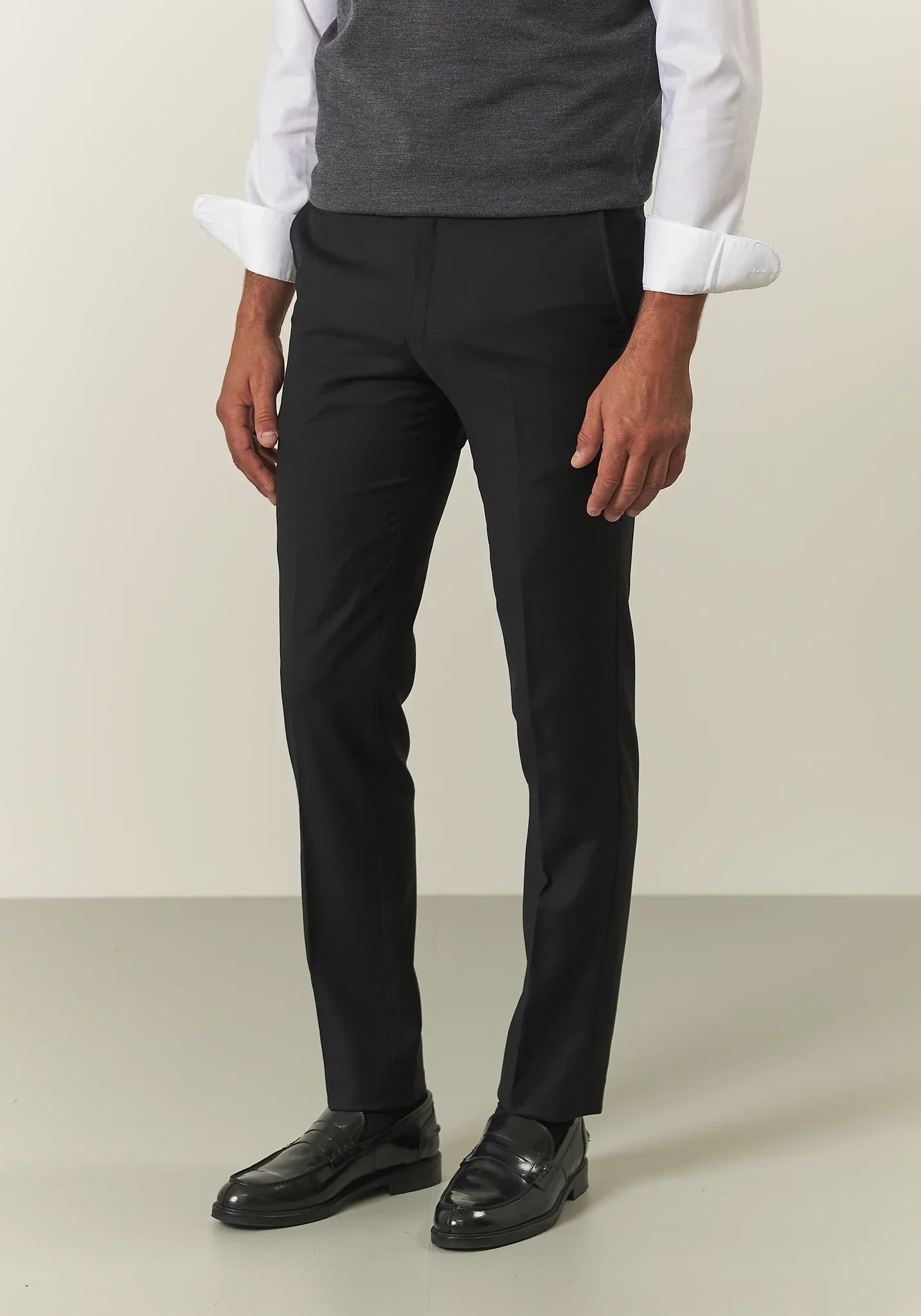 Pantalone nero sallia lana custom fit
