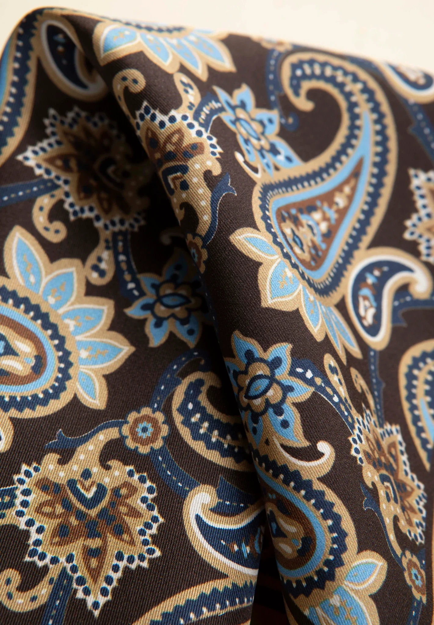 Pochette marrone greche motivo paisley beige seta - Image 3