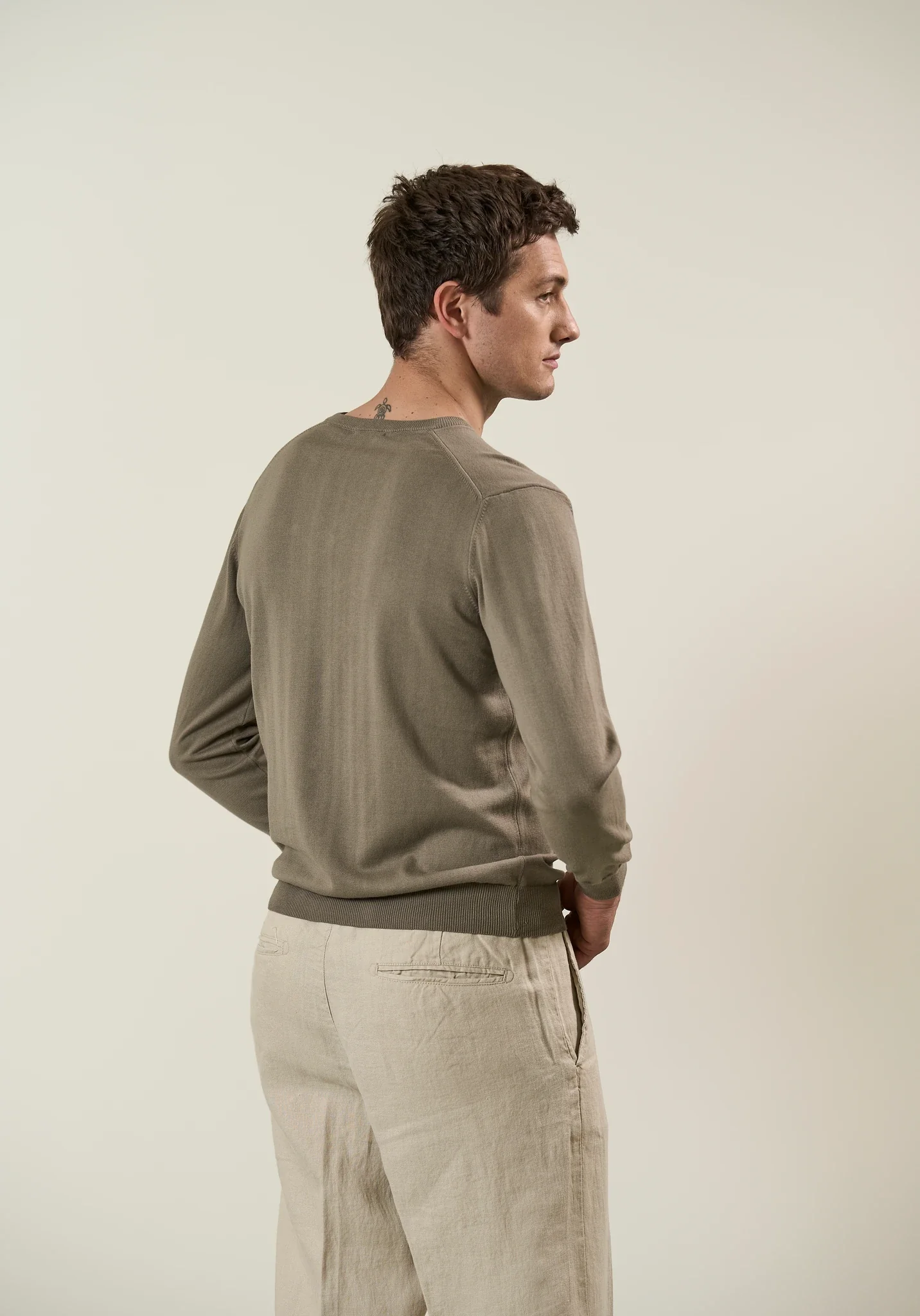 Scollo V fango cotone - Image 3