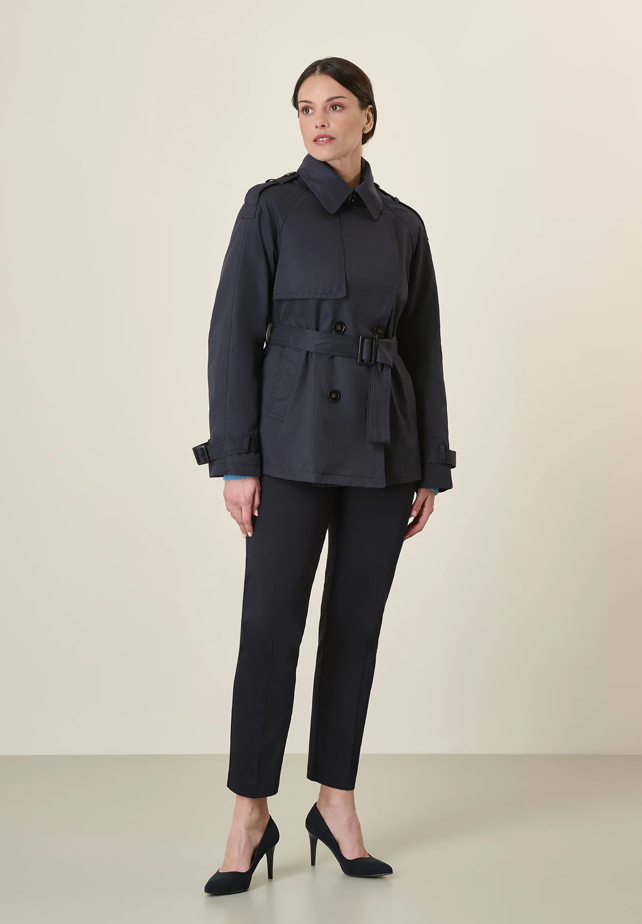 Trench blu corto impermeabile - Image 4